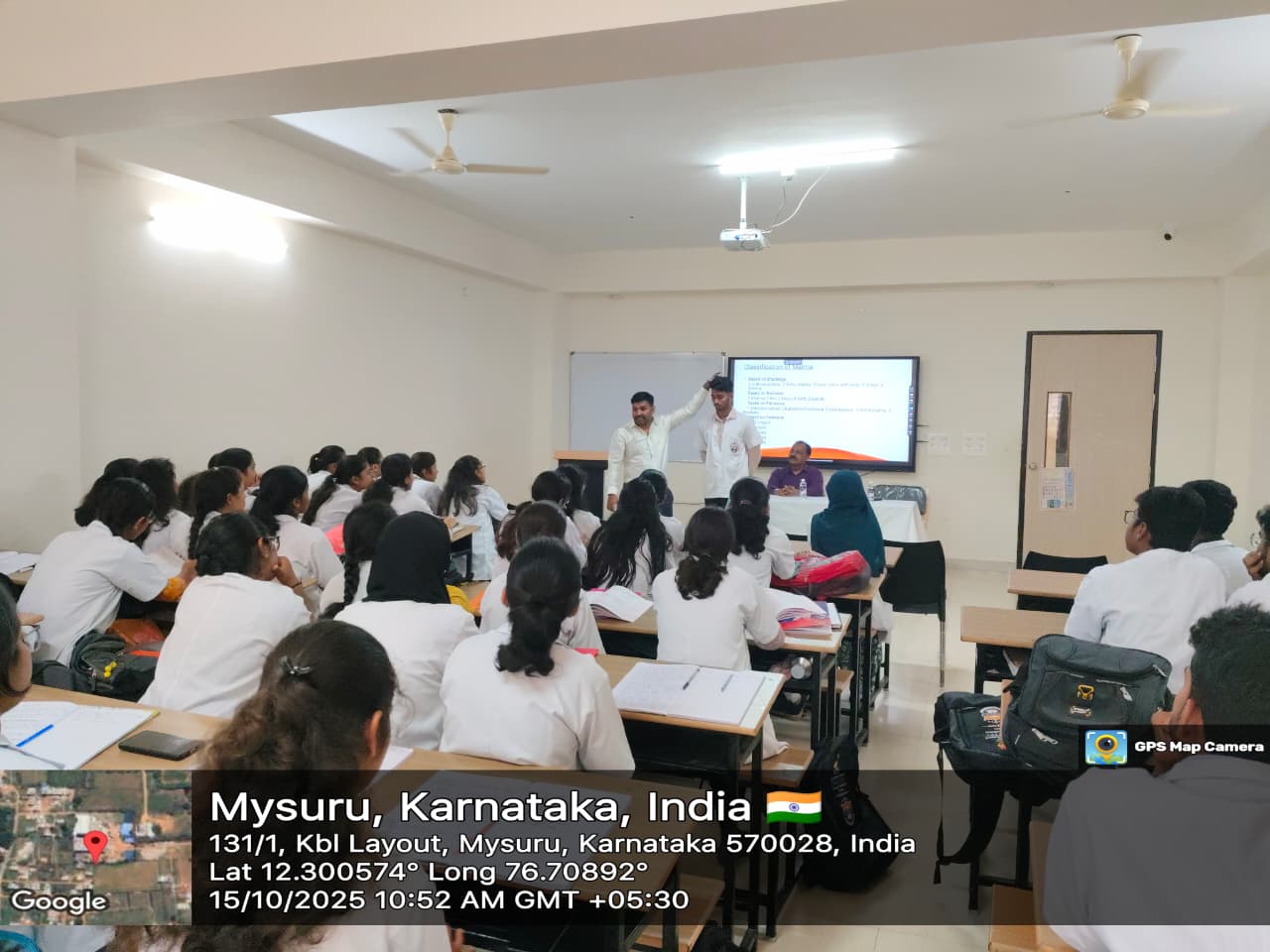 WhatsApp Image 2025-10-17 at 09.29.06